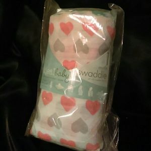 Muslin Baby Swaddle , Hearts